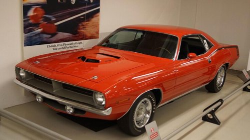 7 Big-block cars you’ll almost never see again