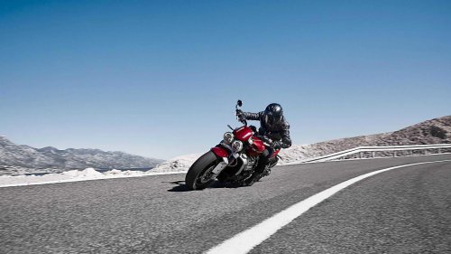 10 modern cruisers that don’t sacrifice performance