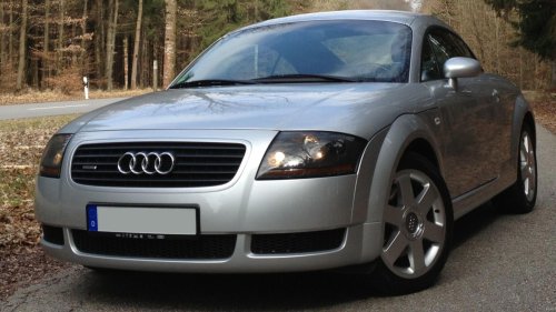 20 Cars That Ruled The 90s