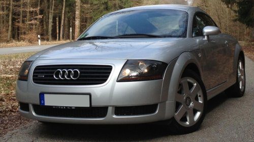20 Cars That Ruled The 90s