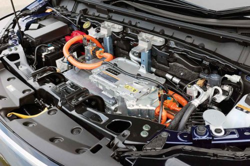 日産が新型リーフ「B7」を発表。一充電の走行距離は最大702km！