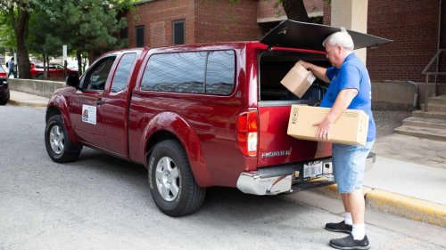 Nissan, Nissan Frontier, 2015 Nissan Frontier: America's most reliable pickup truck for under $10k