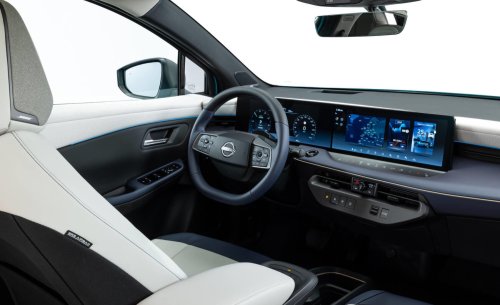 Japonés y eléctrico: así es el mejor coche del mundo para las mujeres periodistas del motor