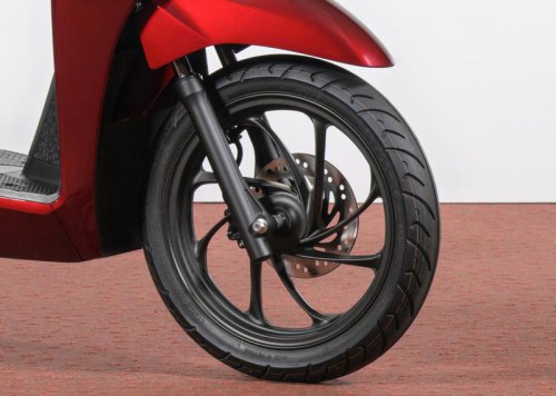 新基準原付・ホンダ「Dio110 Lite」が発売｜ディオ110のスタイルはそのまま専用ローシートを装備し誰でも扱いやすい仕様に！