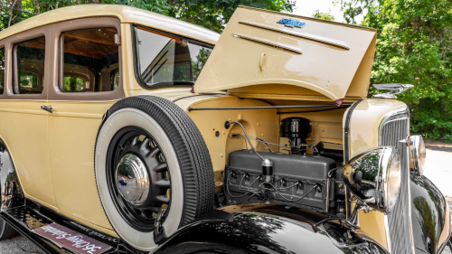 Chevy, This straight six powered the first Chevy Corvettes, not a V8