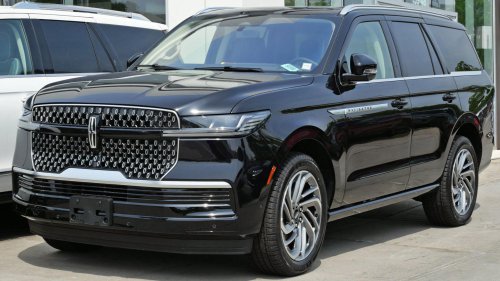 10 SUVs With Solid Towing Capacity &amp; 10 That Would Never Make It