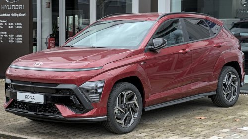 10 SUVs With Solid Towing Capacity &amp; 10 That Would Never Make It