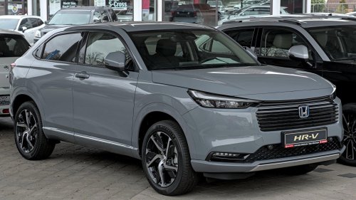 10 SUVs With Solid Towing Capacity &amp; 10 That Would Never Make It