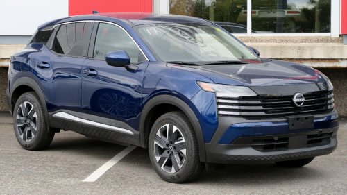 10 SUVs With Solid Towing Capacity &amp; 10 That Would Never Make It