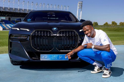 La superberlina de Vinicius, estrella del derbi entre el Real Madrid y el Atlético: es tan potente como un gran deportivo