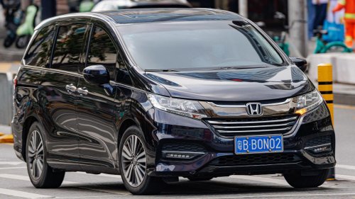 10 vehicles that stay reliable without constant upkeep