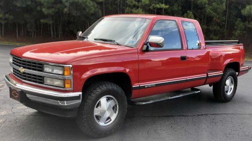 This big-block V8 truck was peak 1990s excess