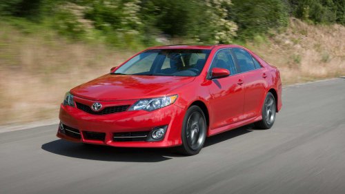 10 Japanese cars known for their bulletproof engines