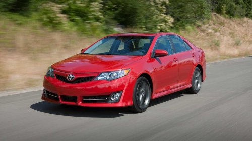 10 Japanese cars known for their bulletproof engines