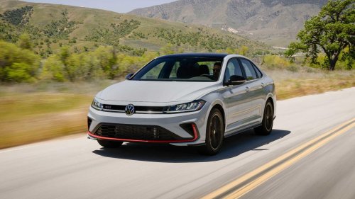 There are only 5 affordable manual cars left for enthusiasts