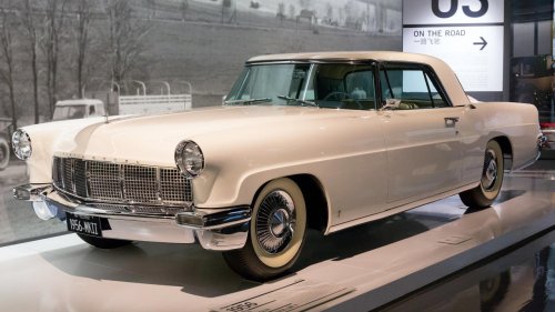 Why fender skirts were once the height of style