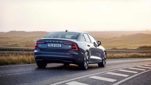 The Volvo S60 Recharge is a bona fide sleeper