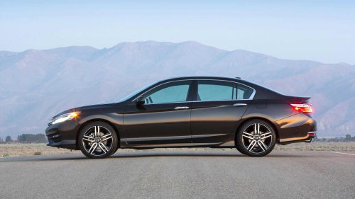 10 Japanese cars known for their bulletproof engines