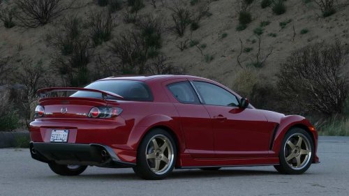 This weird little sports car is aging surprisingly well