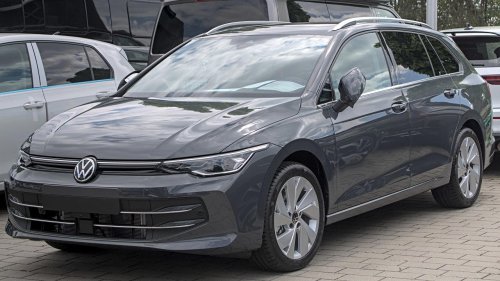 9 Station wagon styling trends that shaped family life