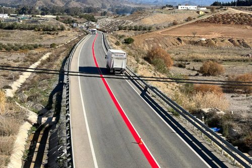 La señal desconocida que puede aparecer en tus viajes de Semana Santa y que muchos conductores no saben interpretar