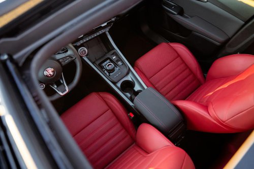 Nos subimos al Alfa Romeo Tonale 2026: Cambios sutiles, pero necesarios en un SUV aún más completo