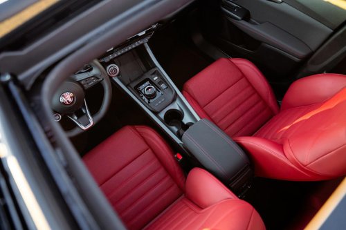 Nos subimos al Alfa Romeo Tonale 2026: Cambios sutiles, pero necesarios en un SUV aún más completo