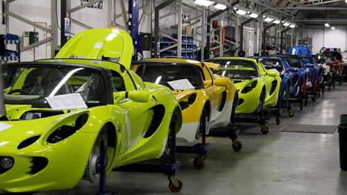 Why automakers license old names for new cars