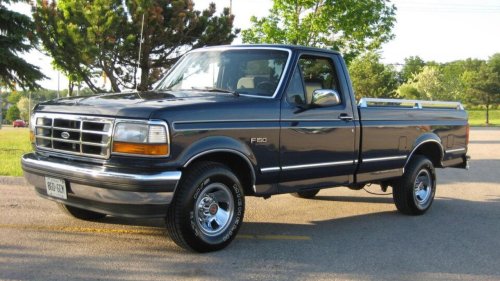 9 older cars that refuse to wear out