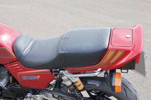 HAMACHAN CB750F（ホンダ CB750F）セパハンでサーキットにも軸を置くバリ伝オマージュFB【Heritage&Legends】