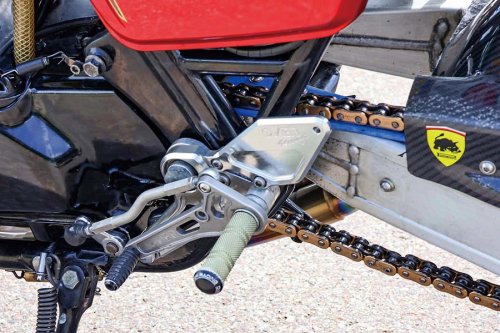 HAMACHAN CB750F（ホンダ CB750F）セパハンでサーキットにも軸を置くバリ伝オマージュFB【Heritage&Legends】