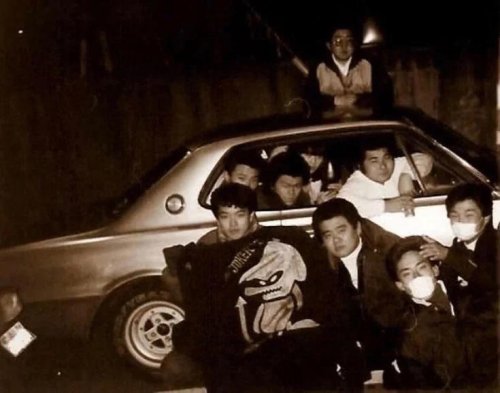 1990s Car Culture in 20 JDM vs America Photos