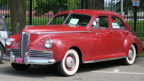 The 10 Most Prominent American Car Brands &amp; 10 That No Longer Exist
