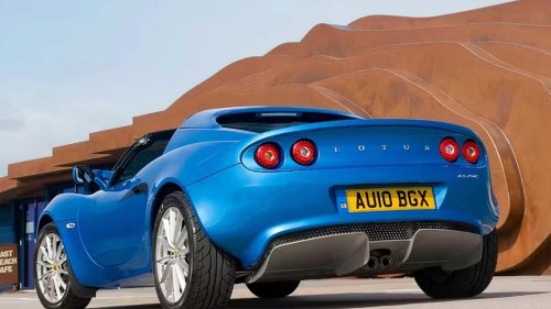 Lotus, Toyota, Toyota Camry, Lotus Elise S2: A legendary sports car for the price of a Toyota Camry