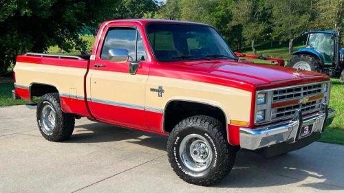 10 Fun Classic Cars That Are Surprisingly Cheap To Maintain