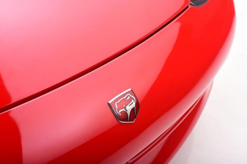 Las insignias de coches más raras y sus –no menos extraños– orígenes