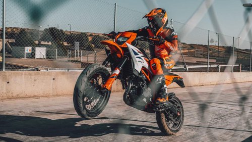 A street bike that feels playful, predictable, and practical