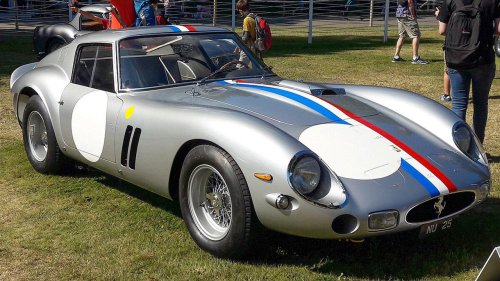 10 vintage cars that became icons without trying