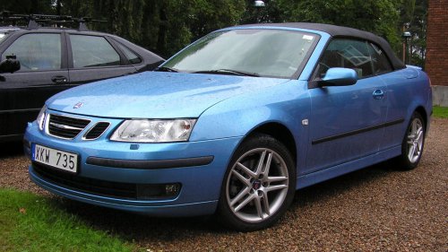 20 Cars That Were Only Cool In The 2000s