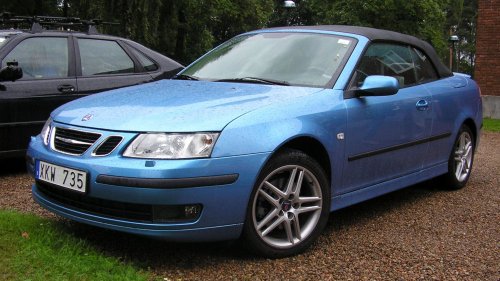 20 Cars That Were Only Cool In The 2000s