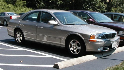20 Cars That Were Only Cool In The 2000s