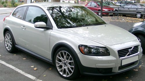 20 Cars That Were Only Cool In The 2000s