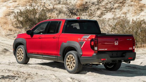 The VTEC V6 era is nearly extinct, but it's not gone yet