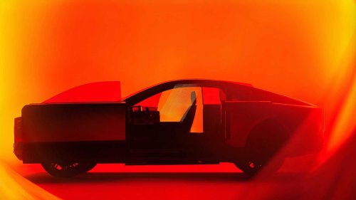 Toyota rumored to be working on a Rolls-Royce killer with 800-horsepower