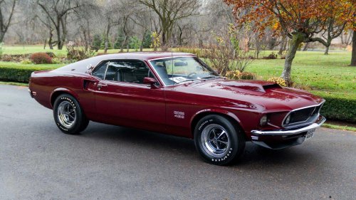 How A Rogue Ford Dealer Sparked The 428 Cobra Jet Revolution