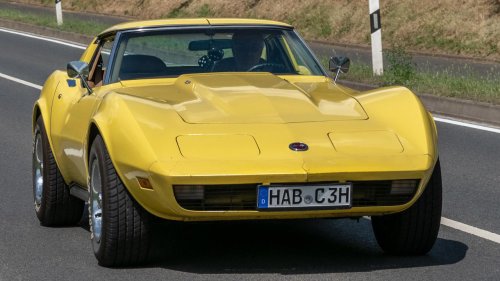 12 Car colors that defined the 1960s and 1970s