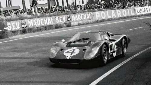 How A Rogue Ford Dealer Sparked The 428 Cobra Jet Revolution