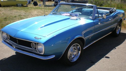 12 Car colors that defined the 1960s and 1970s