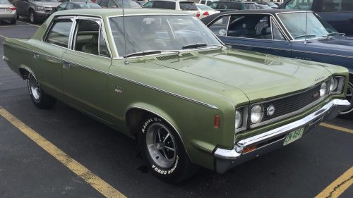 12 Car colors that defined the 1960s and 1970s