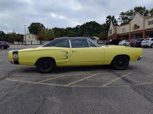 American Muscle Cars With Timeless Designs